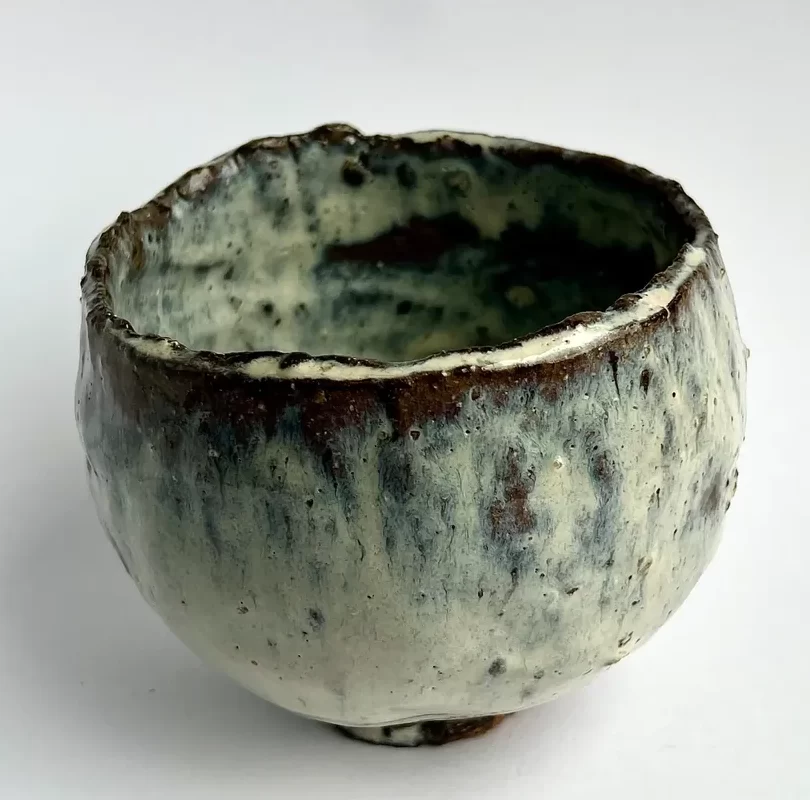 雪原に埋もる青花